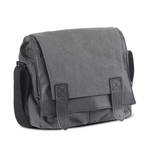 National Geographic Walkabout NG W2400 Slender messenger