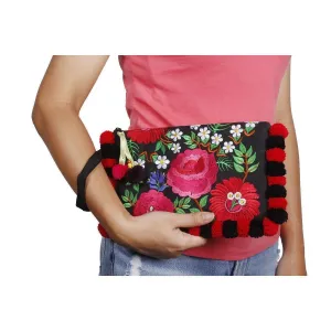 Pom Pom Flower Wristlet - Thailand