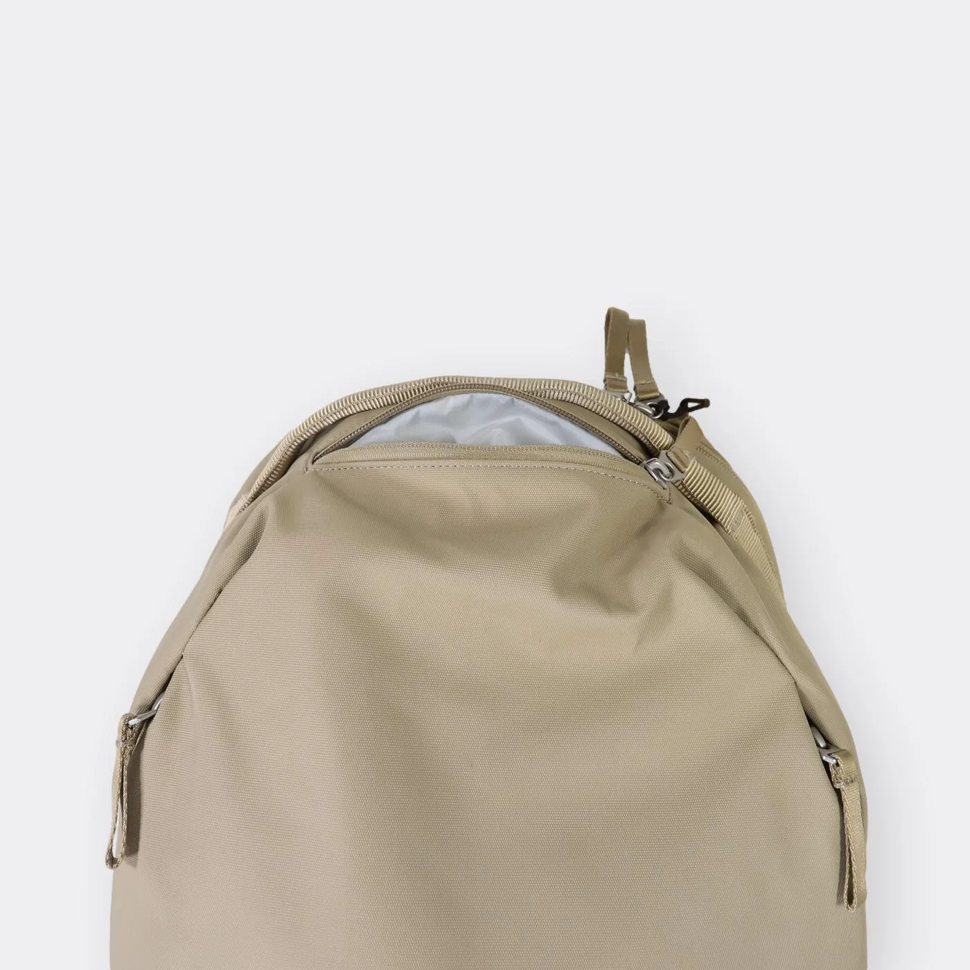 Urth Norite 24L Backpack