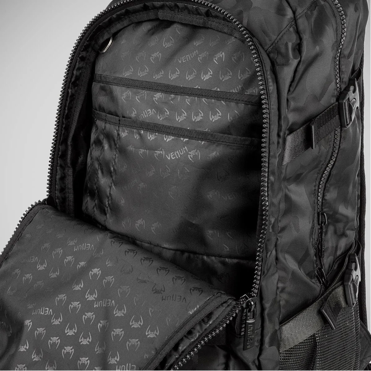 Venum Challenger Pro Back Pack Black/Dark Camo